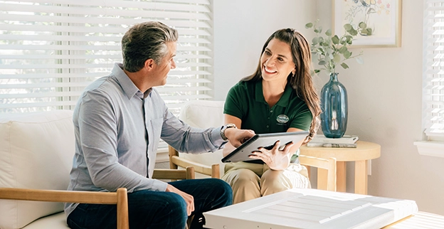 A consultation between a client and PDS expert.